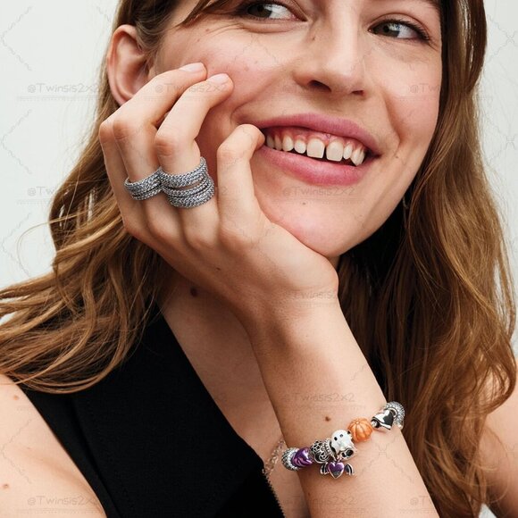 Pandora Glow-in-the-dark Boo Ghost Charm - Picture 5 of 5